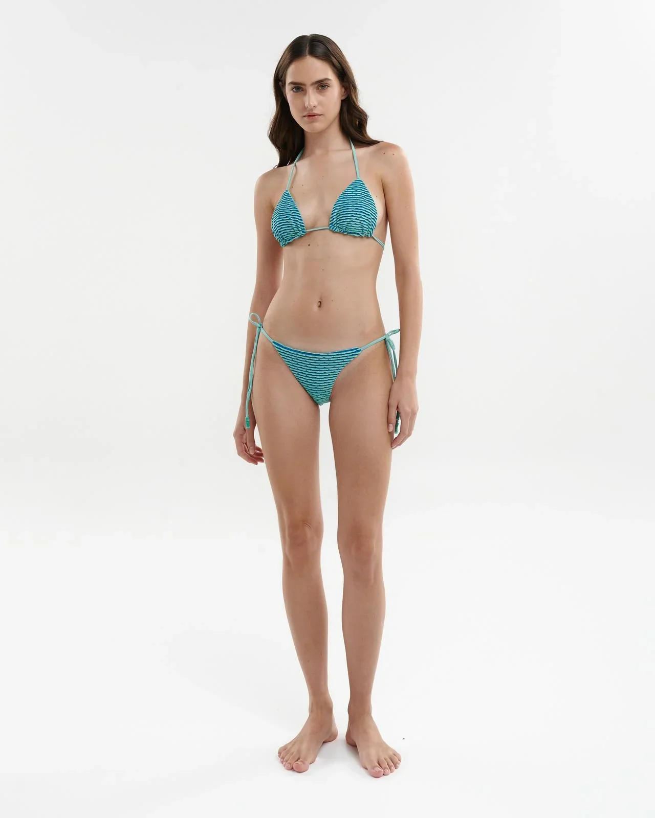 Bottom Azure Azul Claro