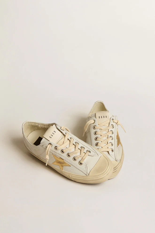 Zapatillas Golden Goose V-Star 2 Leather Upper Laminated Mujer - Image 2