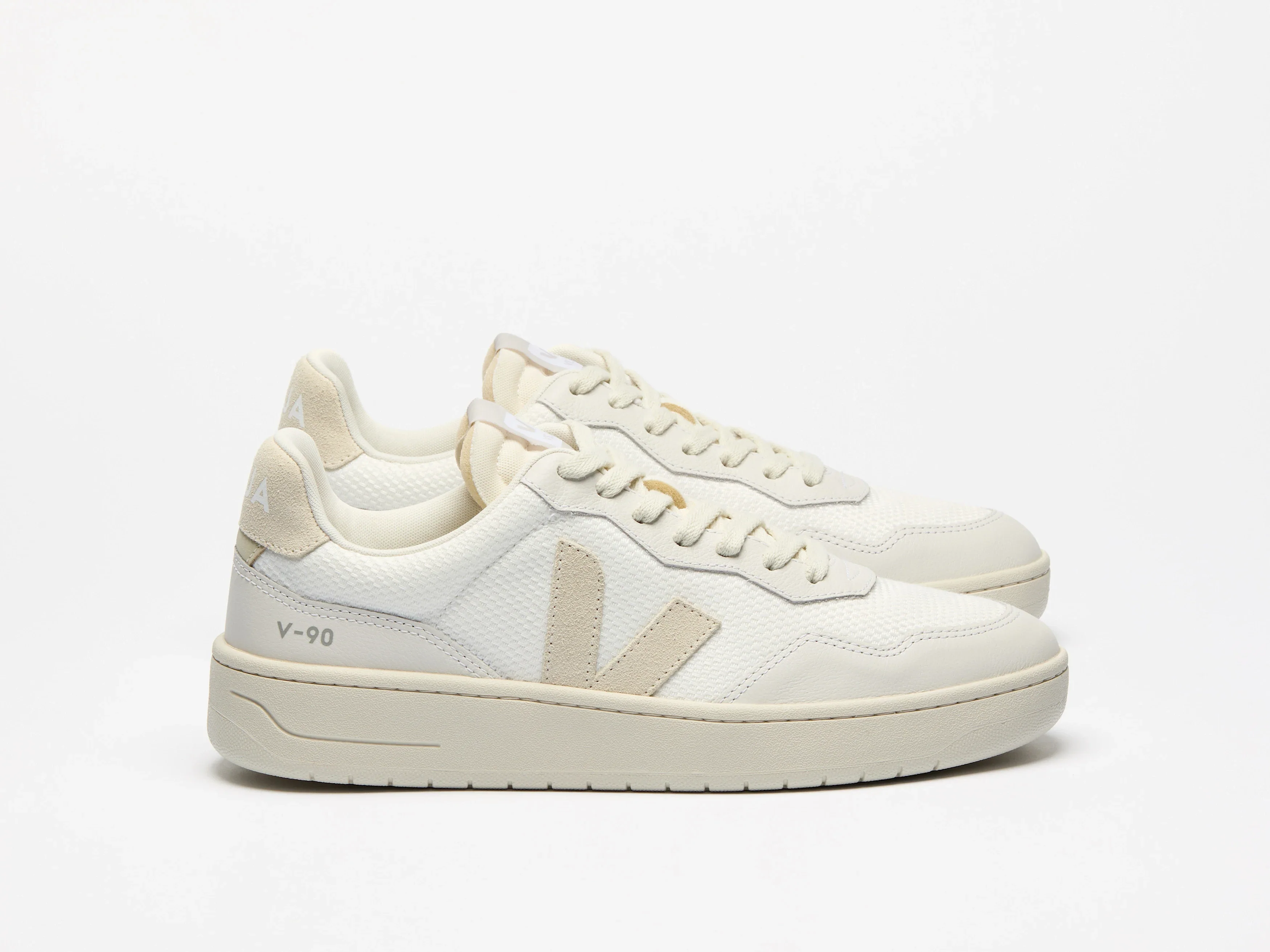 Zapatilla Veja de Hombre V-90 Mesh