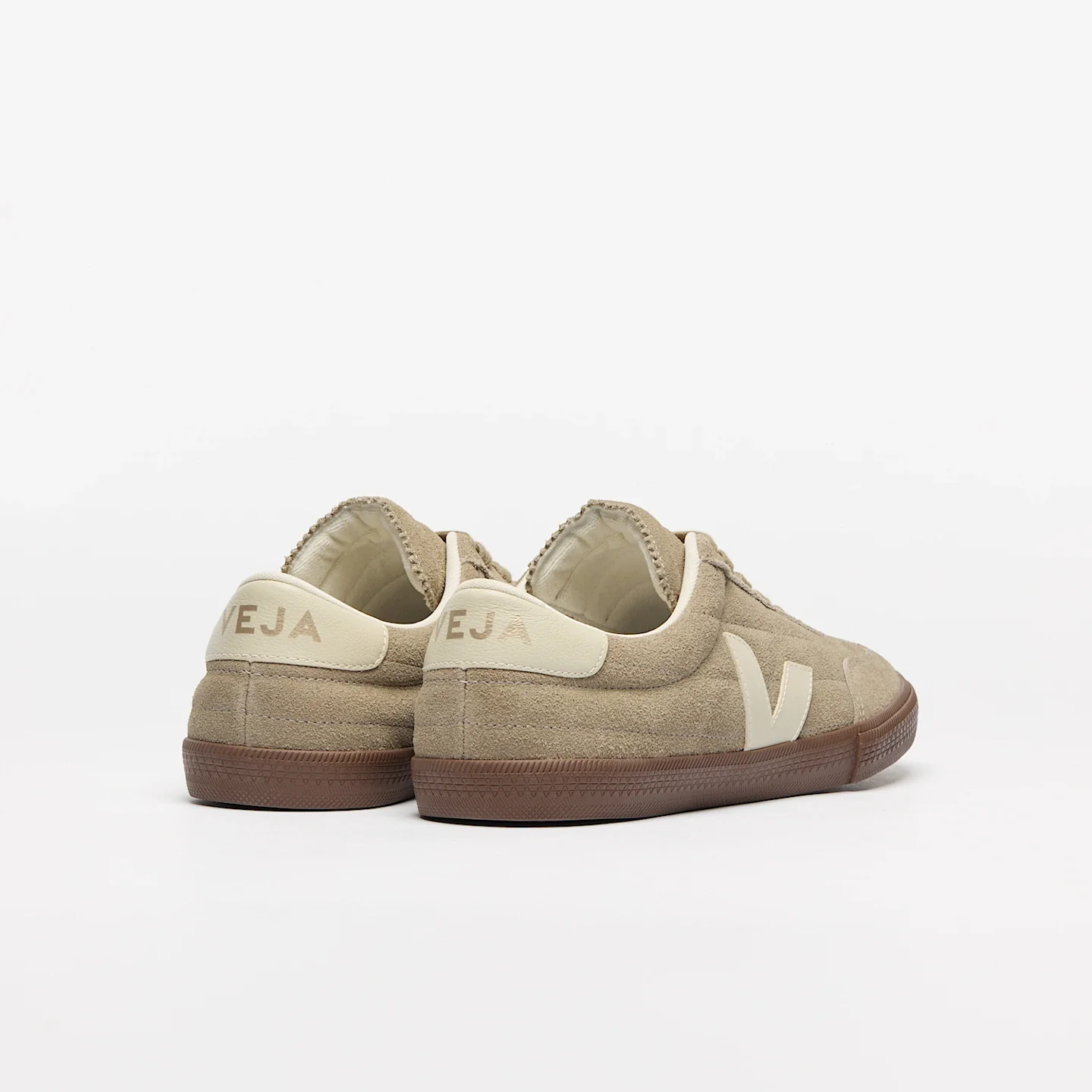 Zapatillas Veja Mujer Panenka Suede Taupe Pierre Bark - Image 3